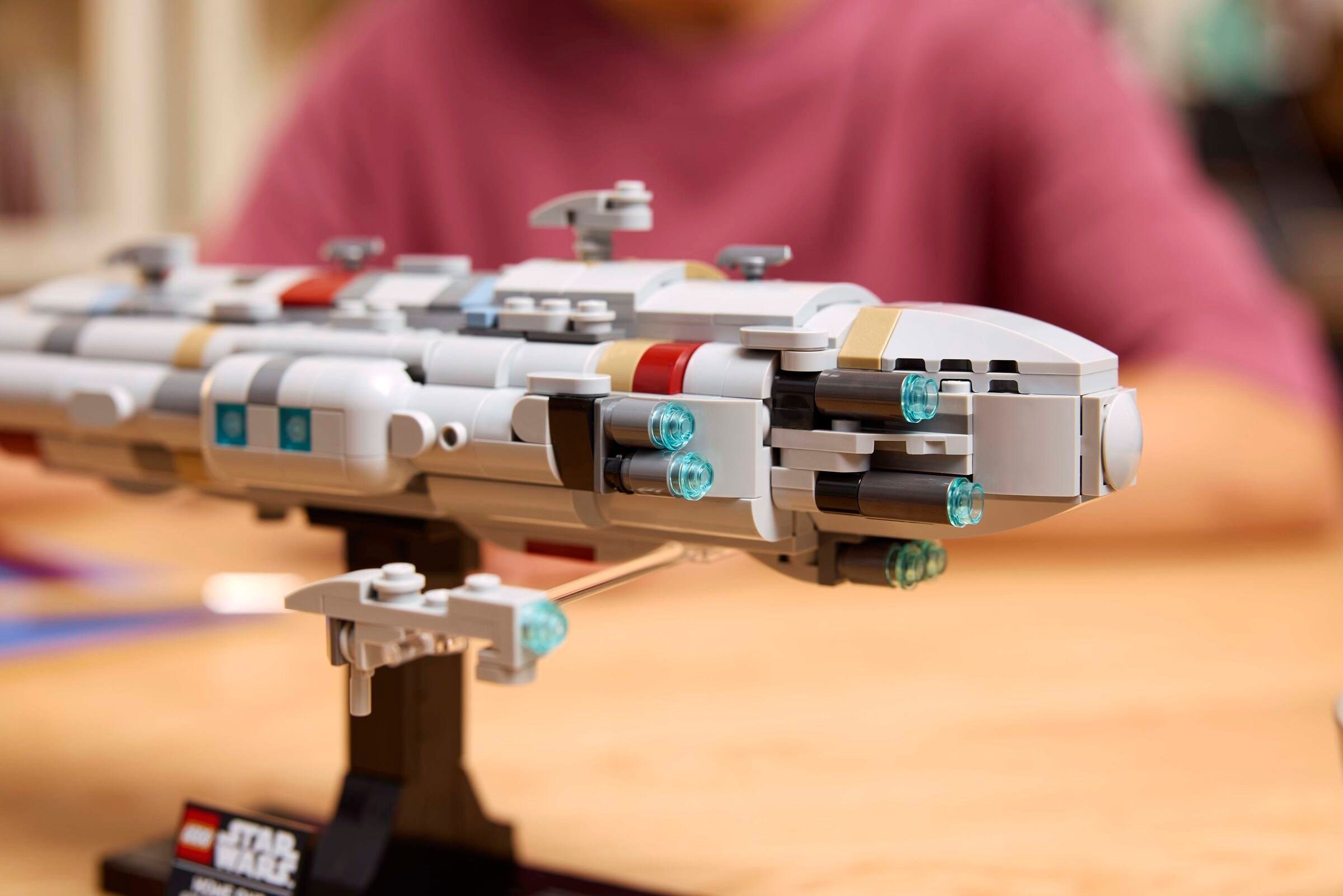 Home One Starcruiser (75405) – $49 | Image 4