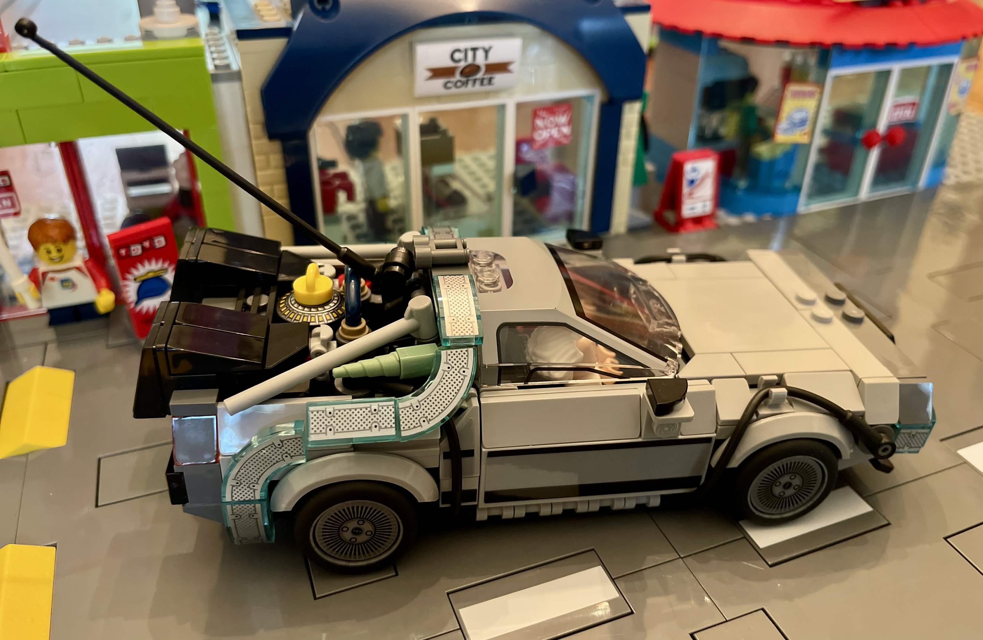 LEGO 77256 DeLorean Time Machine rear view showing flux capacitor engine bay detail
