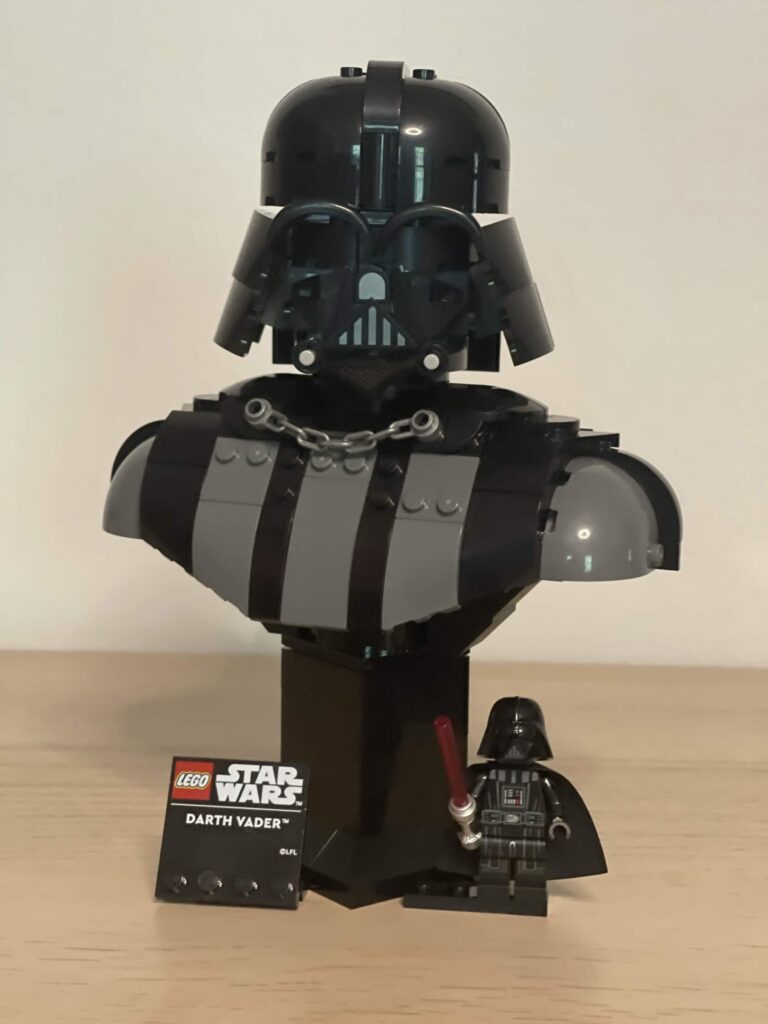 LEGO Darth Vader Bust (75439) Review: The Best Star Wars Display Piece at This Price
