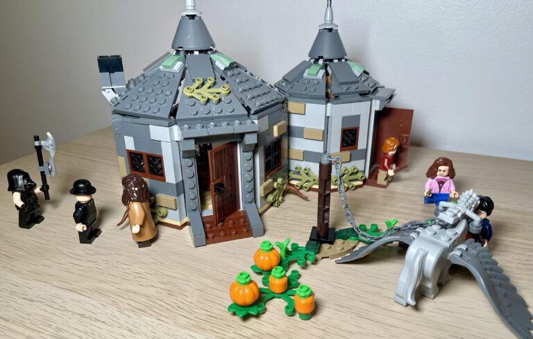 LEGO Hagrid’s Hut: Buckbeak’s Rescue (75947) Review: Retired but Worth the Hunt