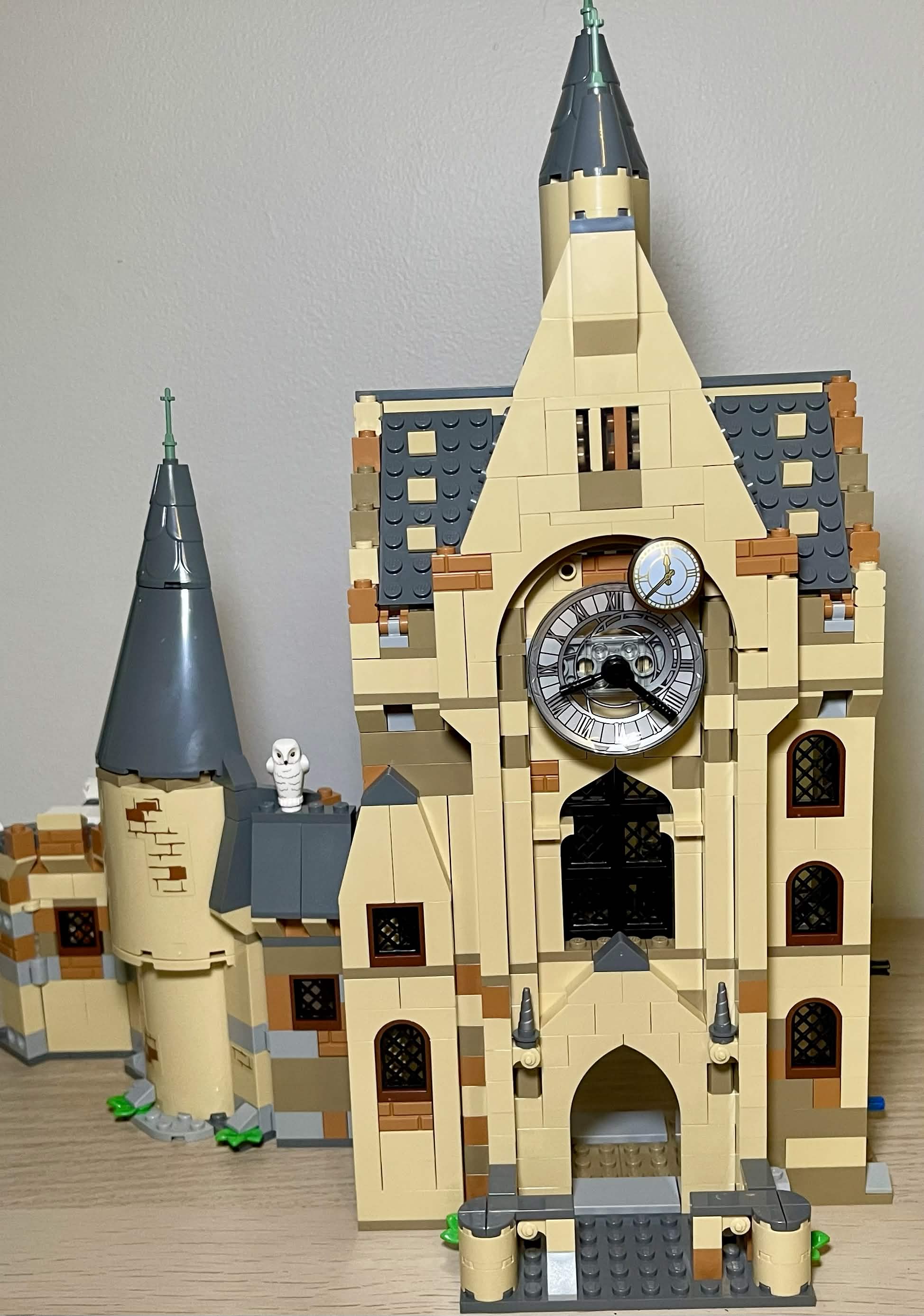 LEGO 75948 Hogwarts Clock Tower full exterior with minifigures