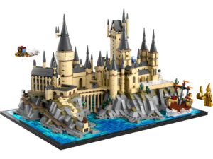 EXPIRED – Hogwarts Castle and Grounds (76419)
