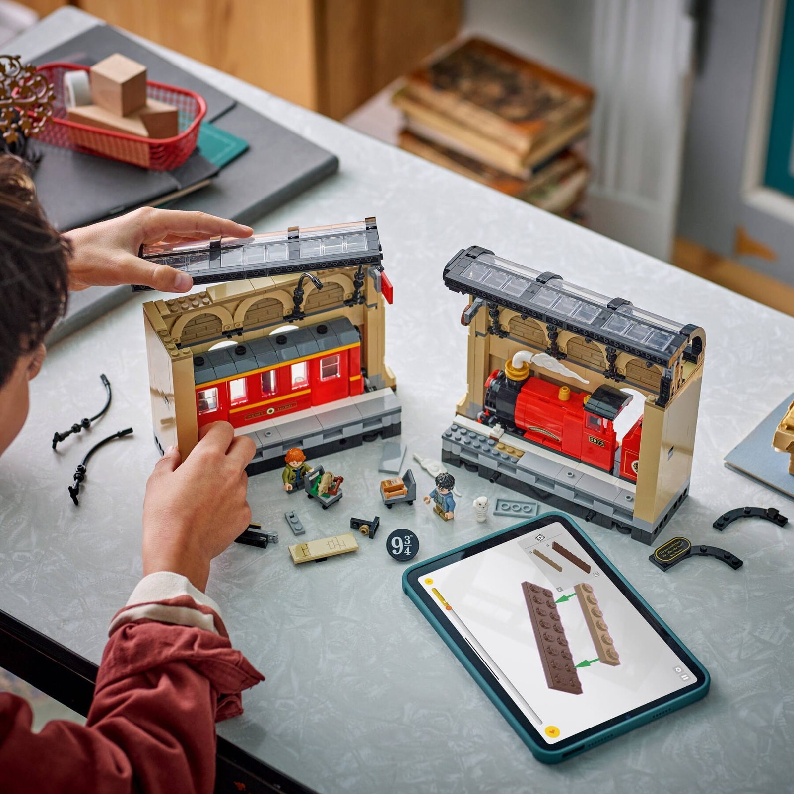 Book Nook: Hogwarts Express (76450) – $80 | Image 3