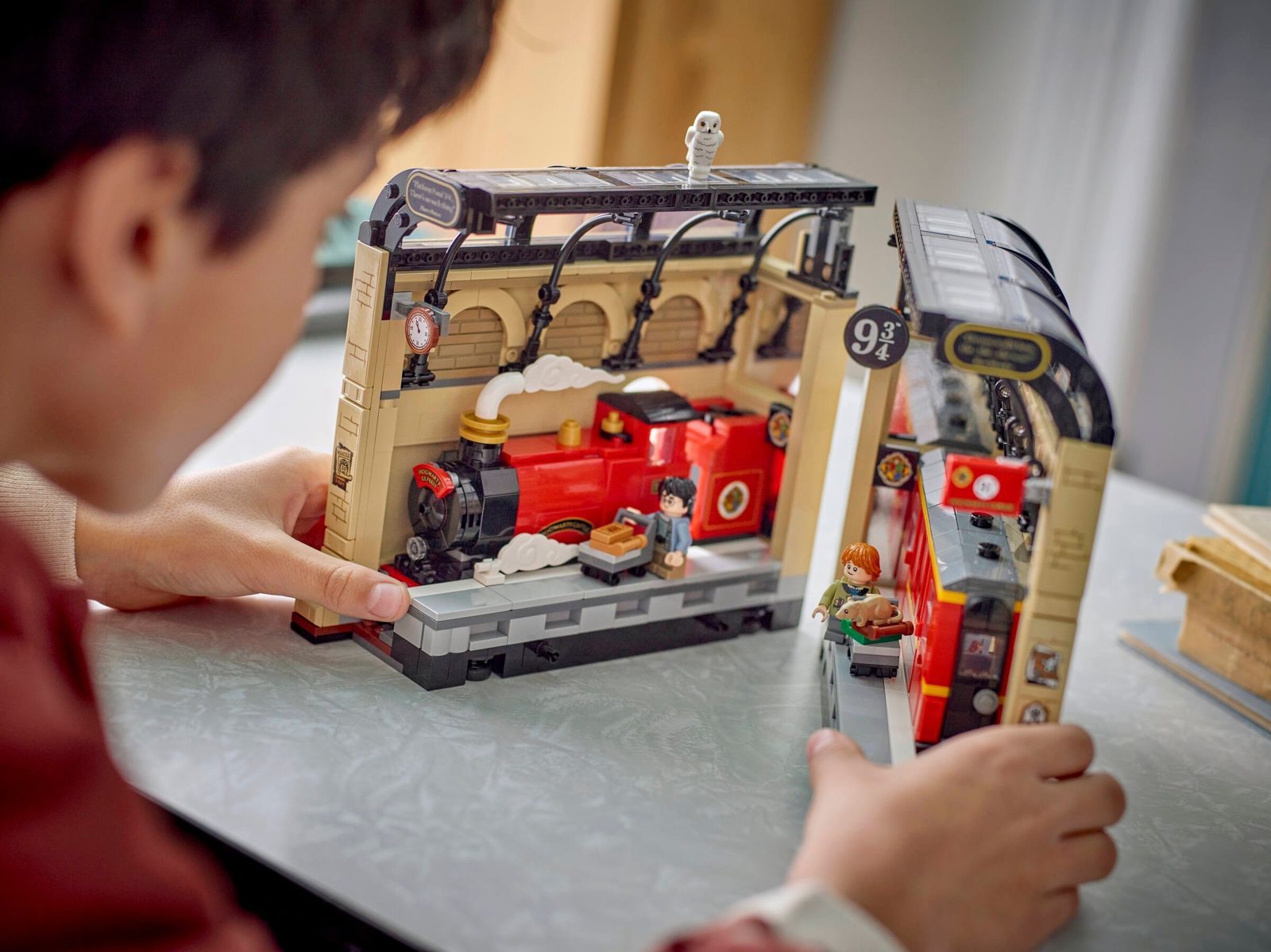 Book Nook: Hogwarts Express (76450) – $80 | Image 4