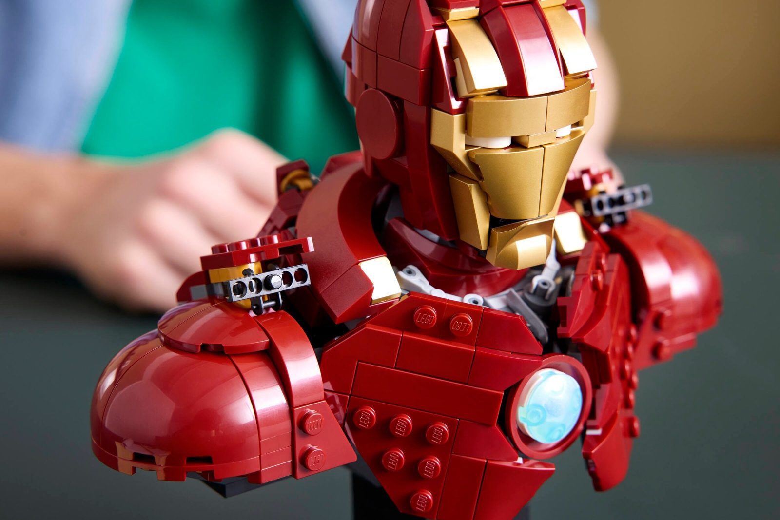 Iron Man MK4 Bust (76327) – $36.99 | Image 4