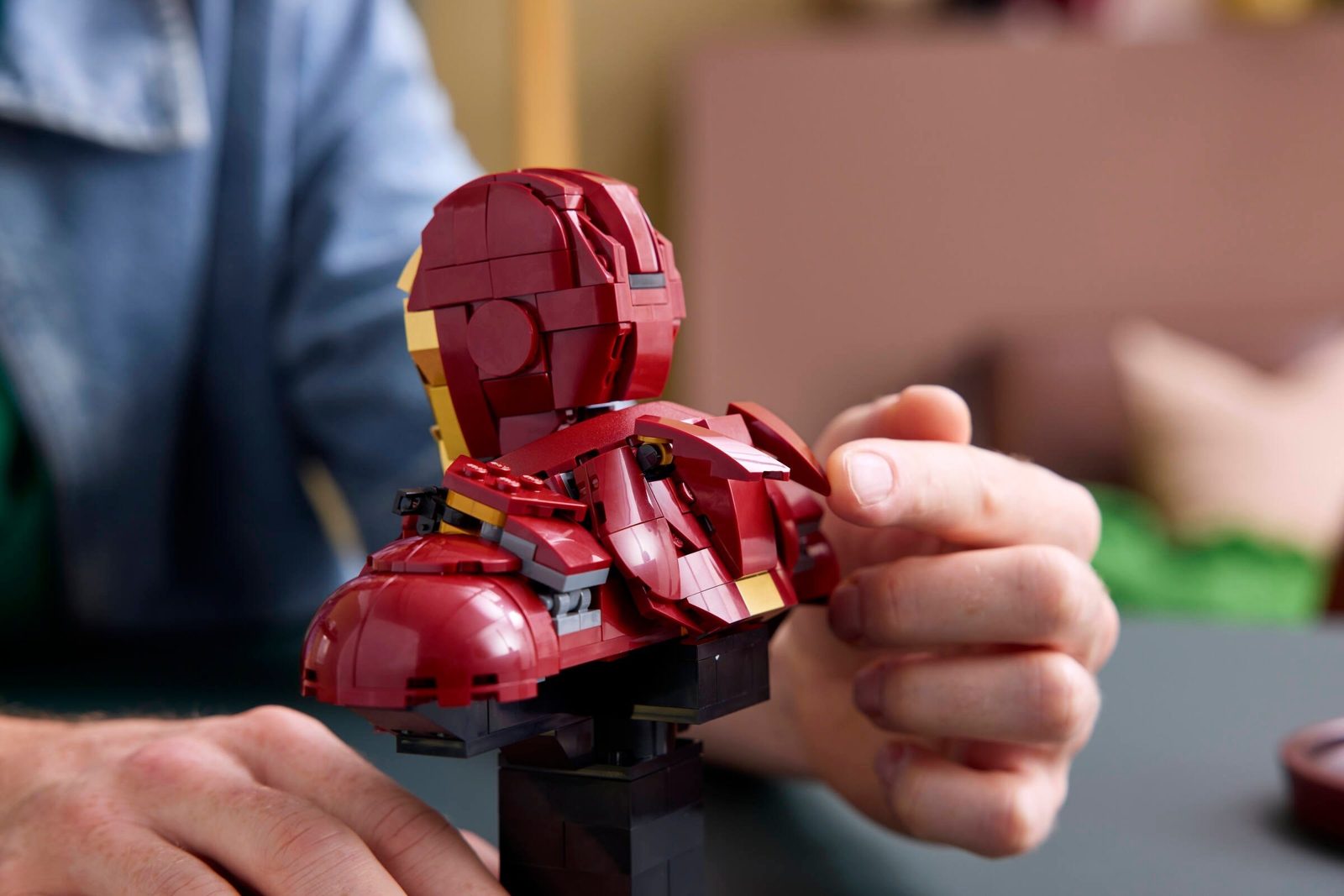 Iron Man MK4 Bust (76327) – $36.99 | Image 5