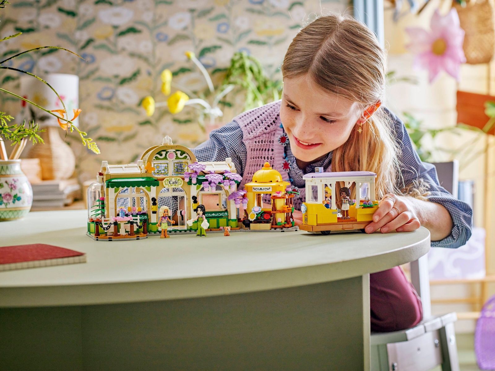 Plant Café & Flower Shop (42671) – $65.99 | Image 6
