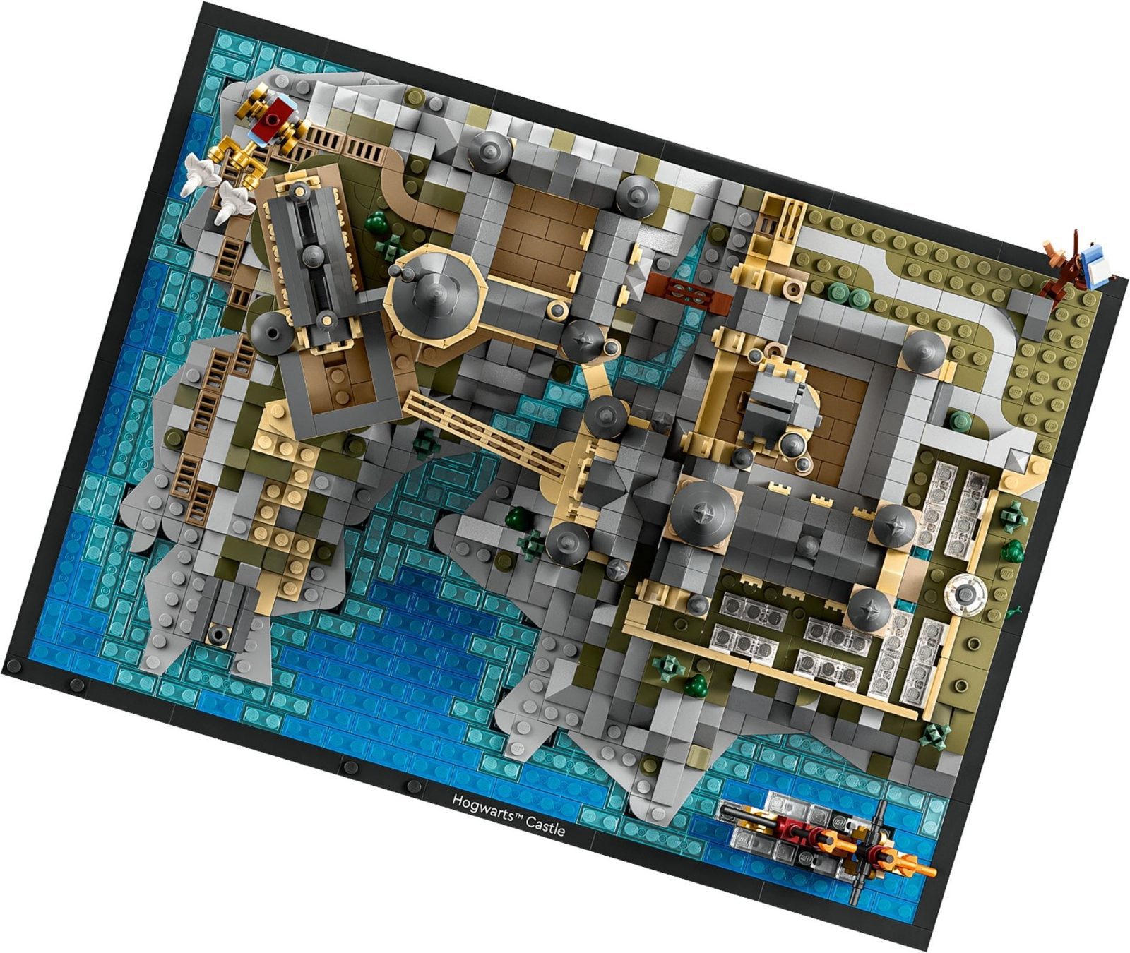 Hogwarts Castle and Grounds (76419) – $137 | Image 8