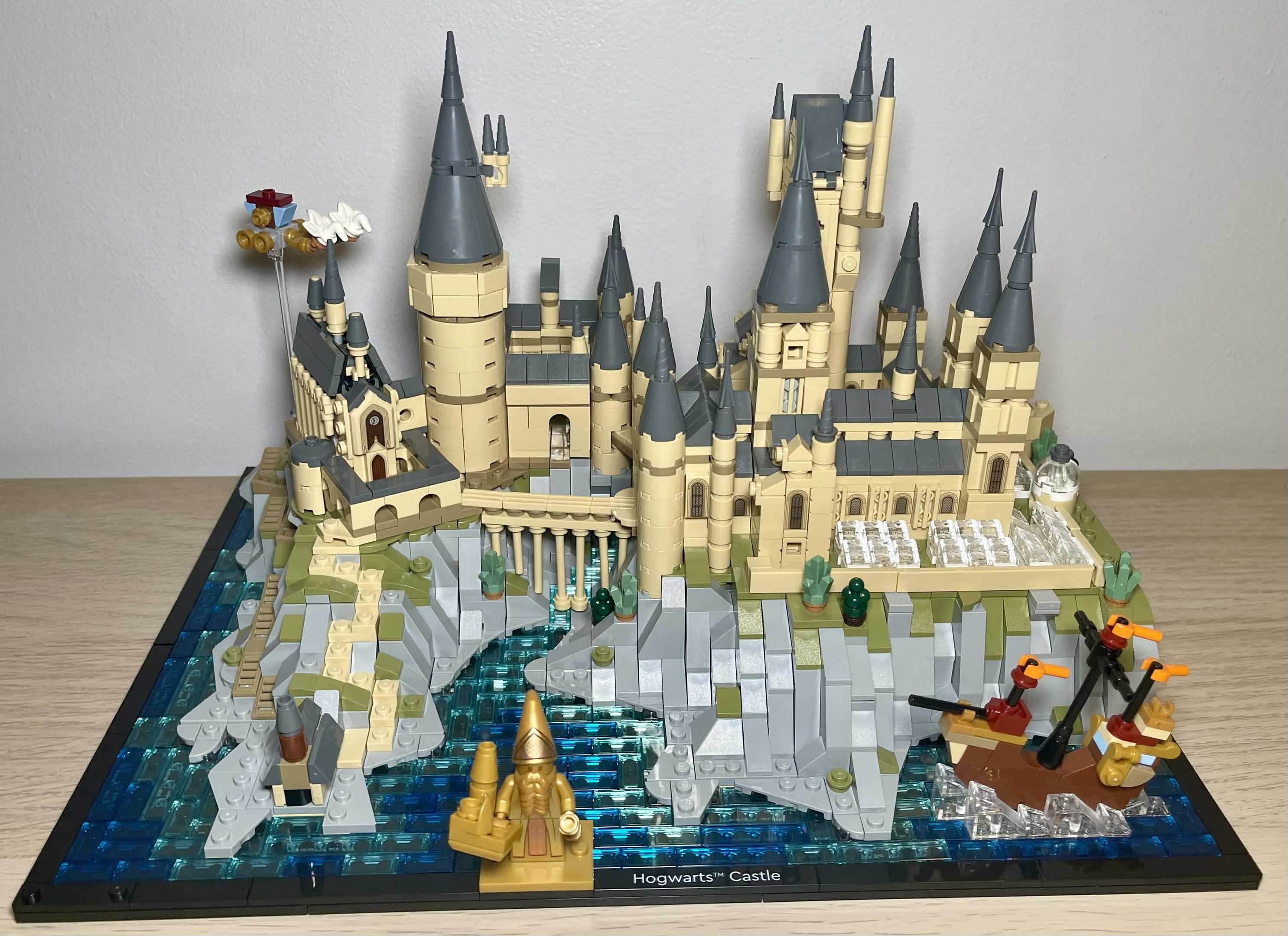 LEGO 76419 Hogwarts Castle and Grounds full front view